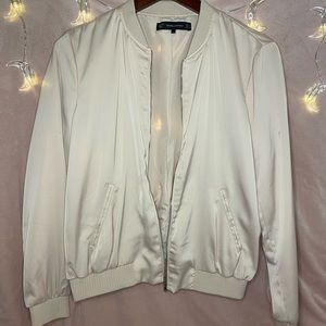 ☁️Pearl colored satin bomber jacket 🧥